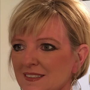 Meet your Posher, Joyce